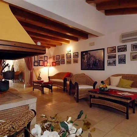 Casa Romantica La Parenzana