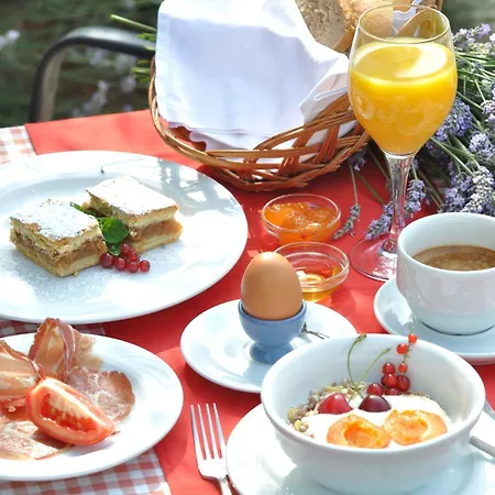 Casa Romantica La Parenzana Buje